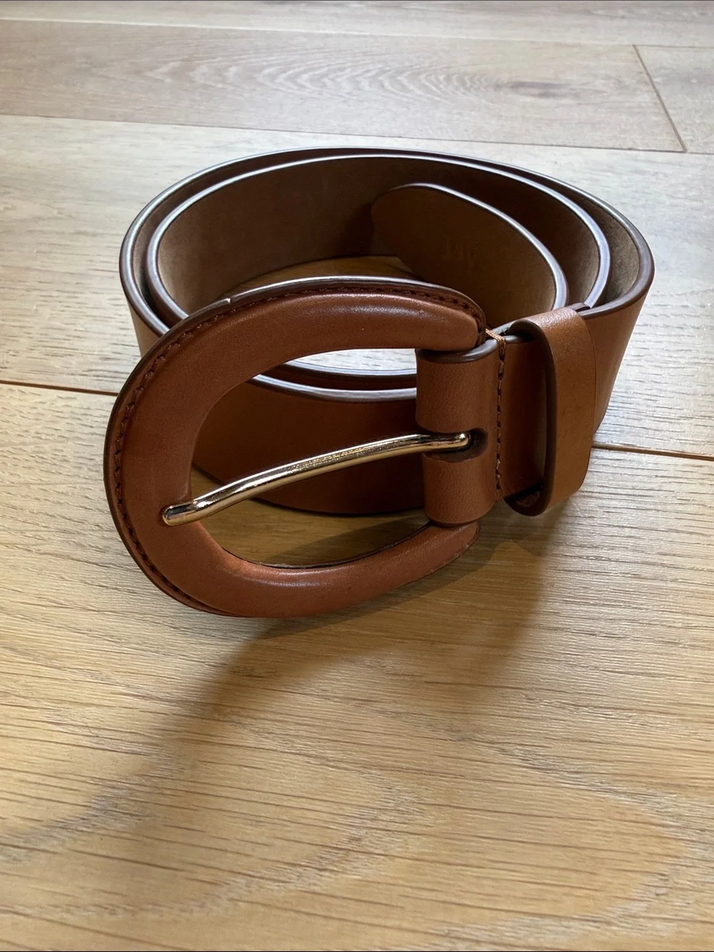 Abercrombie & Fitch Tan Leather Belt with Oval Buckle